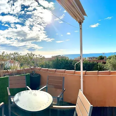 公寓 T3 Avec Petite Terrasse Vue