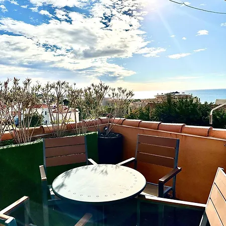 T3 Avec Petite Terrasse Vue *